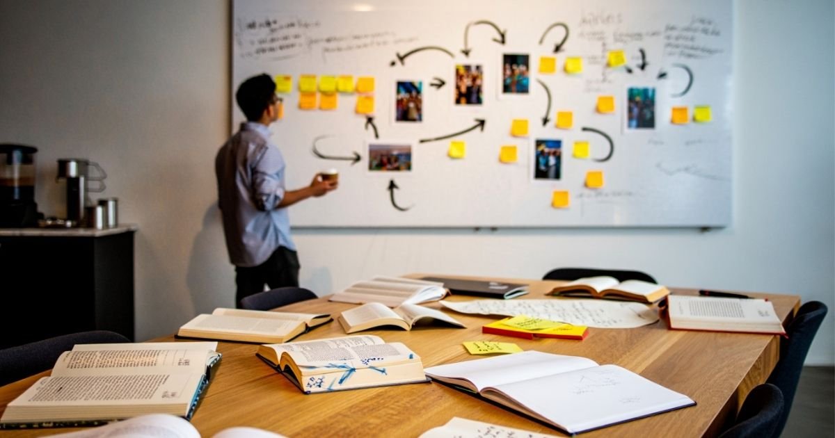 Curso presencial de Estrategias discursivas